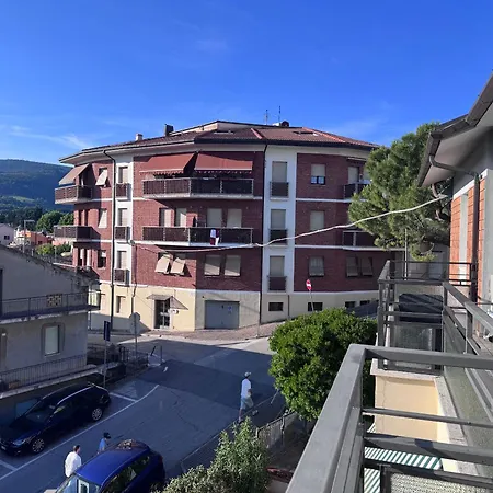 Con Vista Sul Campanile Di Sirolo, Cucina Bagno Ristrutturati, Aria Condizionata *