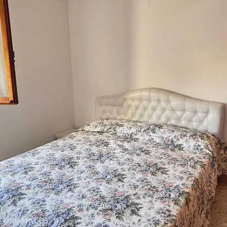 Con Vista Sul Campanile Di Sirolo, Cucina Bagno Ristrutturati, Aria Condizionata Sirolo